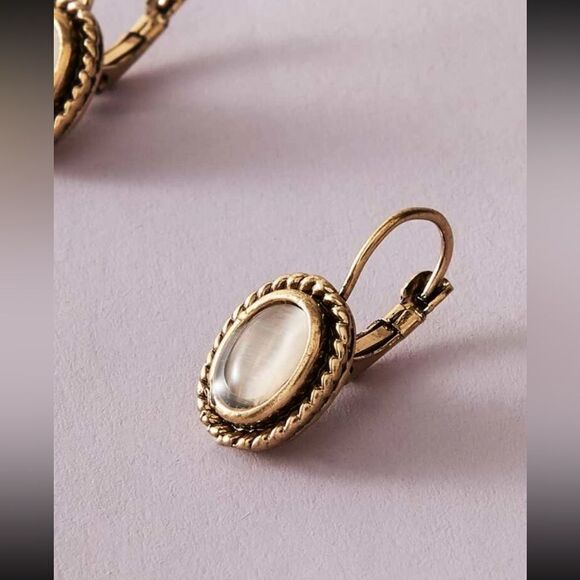 Vintage crystal earrings A847 - Picture 2 of 5